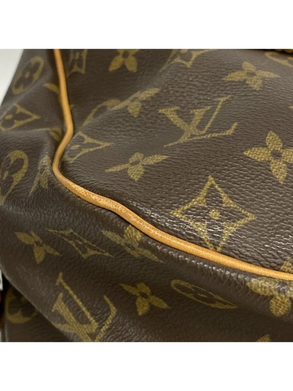 Louis Vuitton Shoulder Bag Monogram Saumur 35 Brown